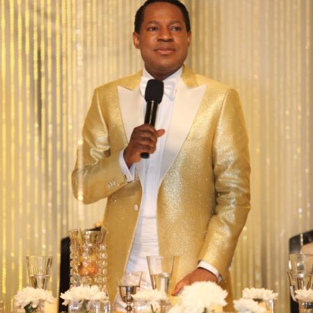 Pastor Chris Oyakhilome (Christ Embassy)